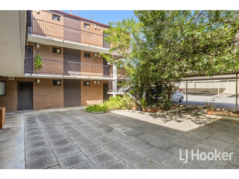 1/76 King George Street, Victoria Park WA 6100