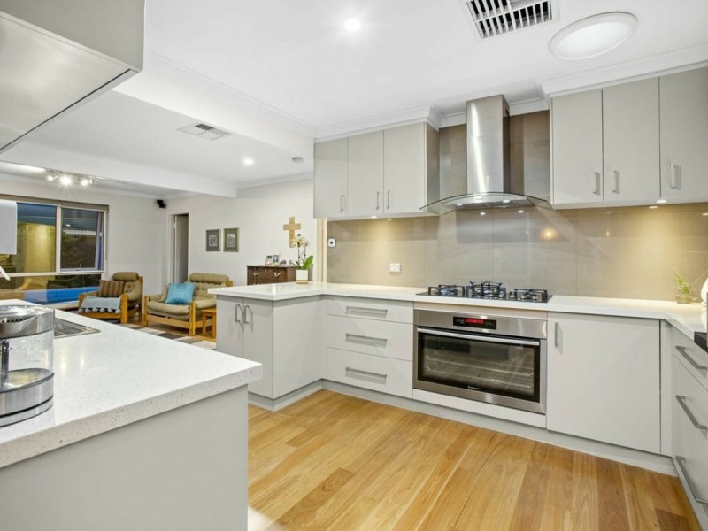 35 Corsair Drive, Willetton WA 6155