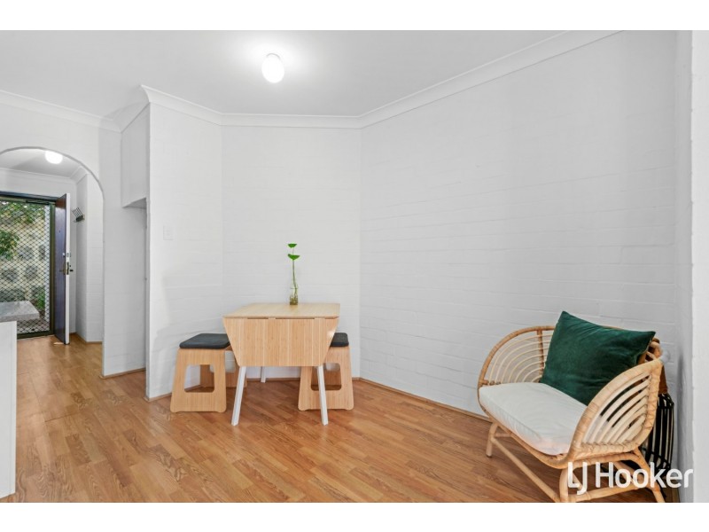 4/22 King George Street, Victoria Park WA 6100