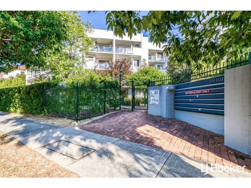 4/22 King George Street, Victoria Park WA 6100