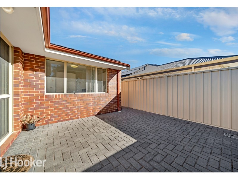 8/159 Hamilton Street, Queens Park WA 6107