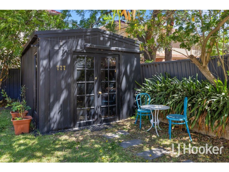 58B Leonard Street, Victoria Park WA 6100