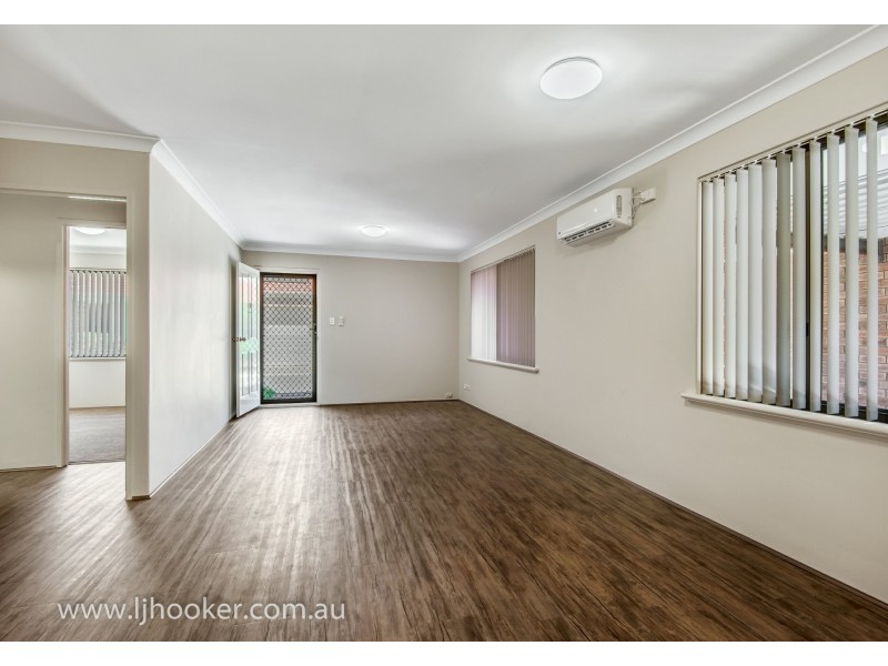 1/12 Kaliamba Court, Cannington WA 6107