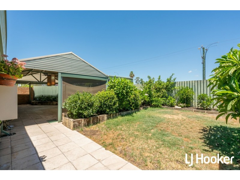 1/1 Wheatley Drive, Bull Creek WA 6149