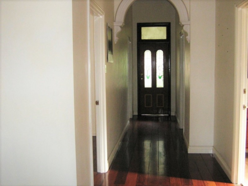 18 Hubert Street, East Victoria Park WA 6101