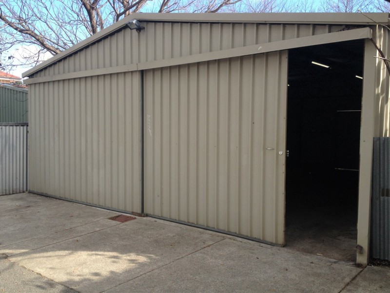 18 Hubert Street, East Victoria Park WA 6101