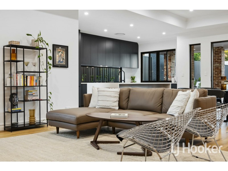 16 Beesley Street, East Victoria Park WA 6101