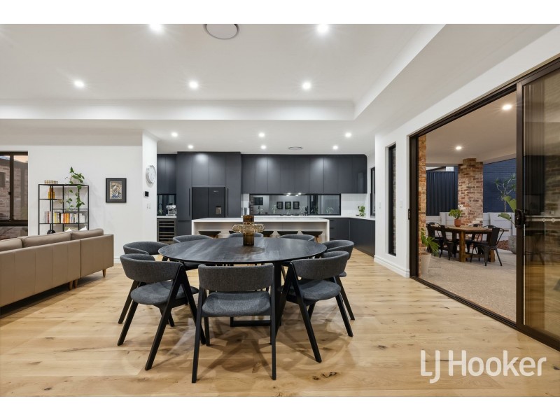 16 Beesley Street, East Victoria Park WA 6101