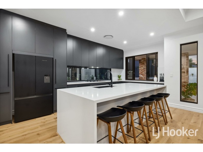 16 Beesley Street, East Victoria Park WA 6101