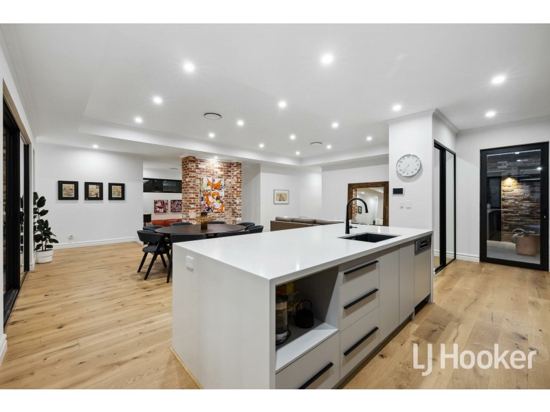 16 Beesley Street, East Victoria Park WA 6101