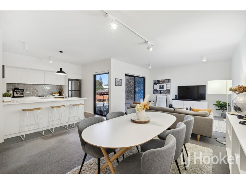 206/108 Bennett Street, East Perth WA 6004