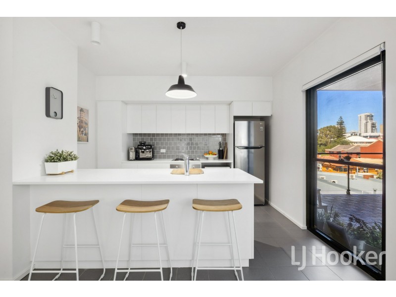 206/108 Bennett Street, East Perth WA 6004