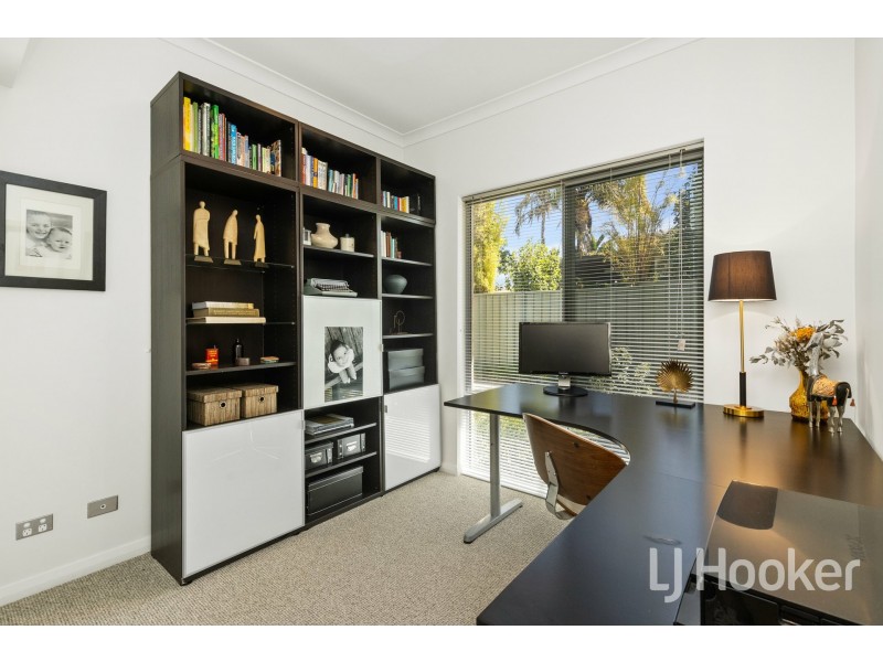 2/16 Wallace Street, Belmont WA 6104