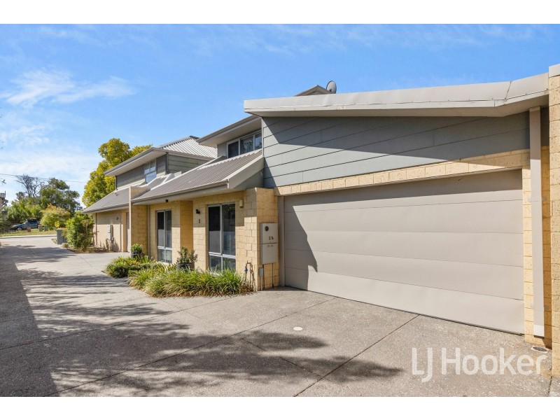 2/16 Wallace Street, Belmont WA 6104