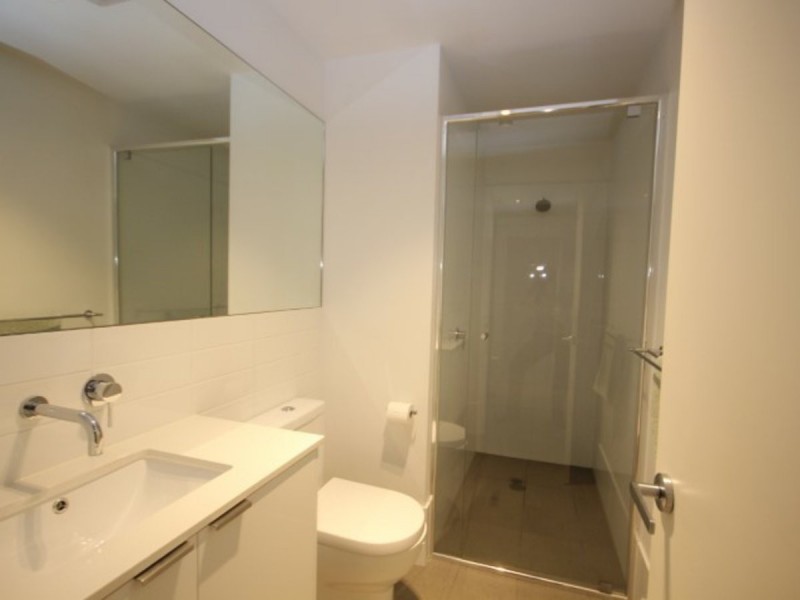 8/17 Leonard Street, Victoria Park WA 6100