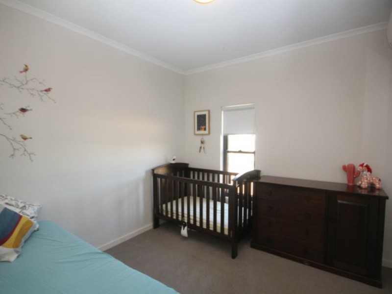 8/17 Leonard Street, Victoria Park WA 6100