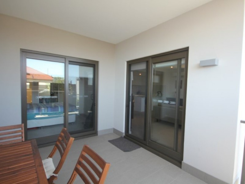 8/17 Leonard Street, Victoria Park WA 6100