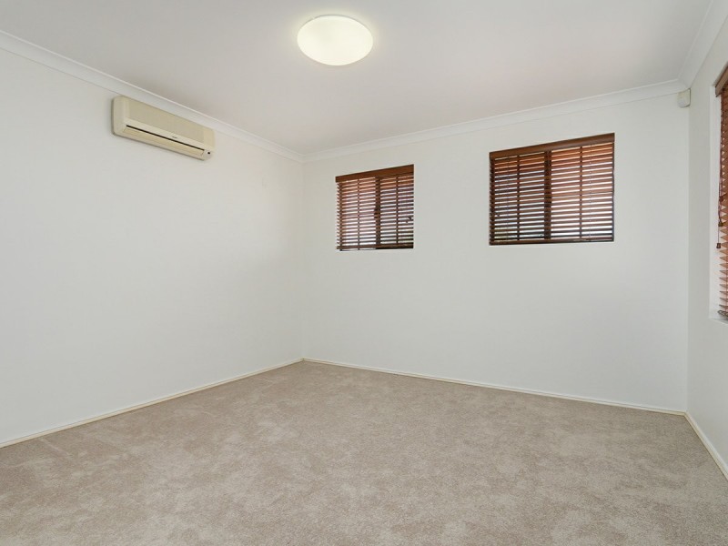 66D Teague Street, Victoria Park WA 6100