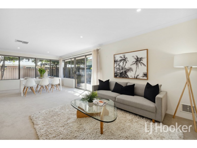 10 Gochean Avenue, Bentley WA 6102