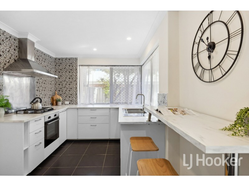 10 Gochean Avenue, Bentley WA 6102