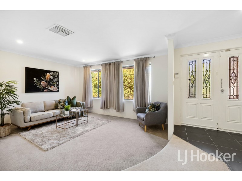 10 Gochean Avenue, Bentley WA 6102