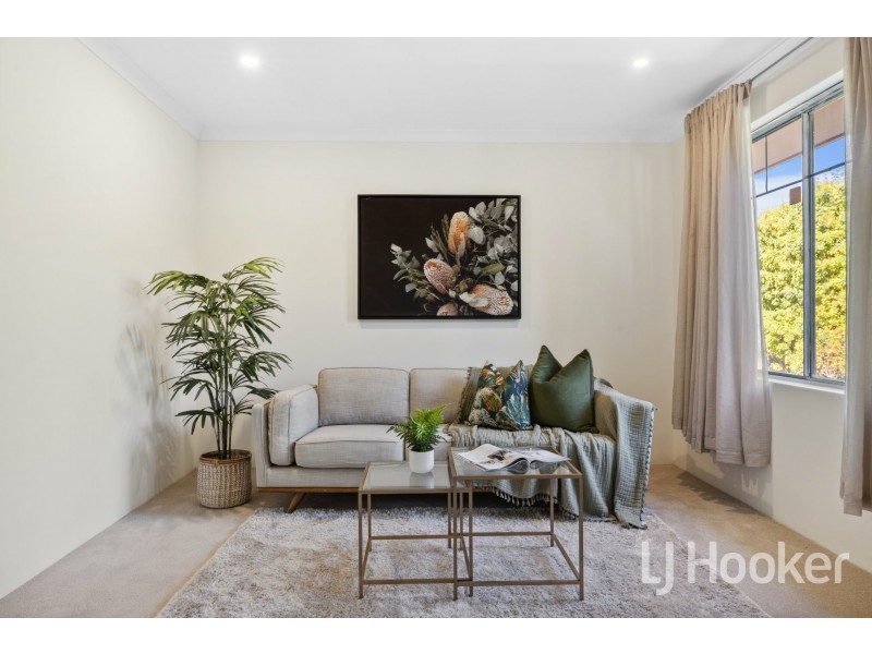 10 Gochean Avenue, Bentley WA 6102