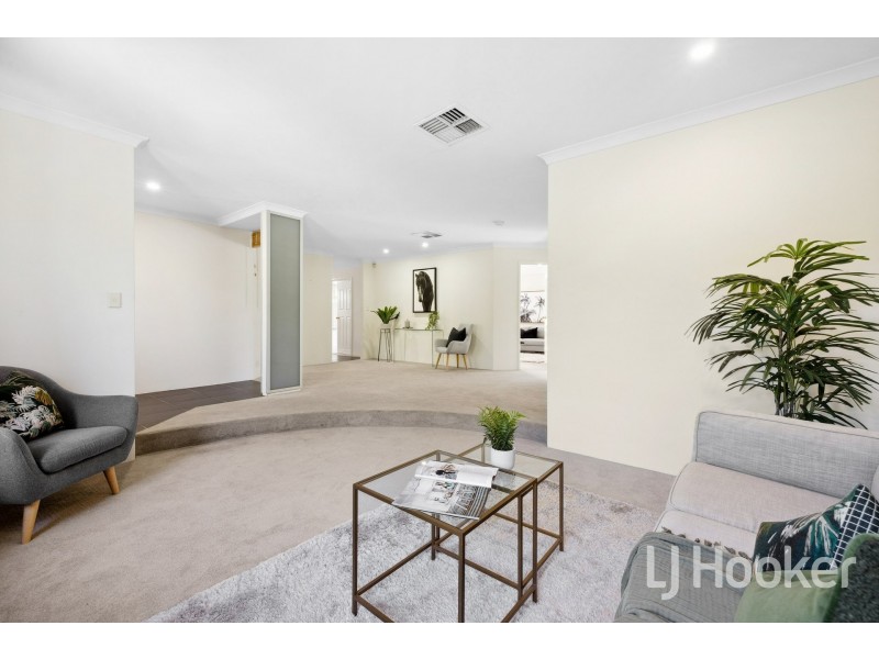 10 Gochean Avenue, Bentley WA 6102