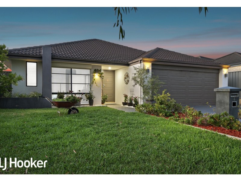 6 Wannell Street, Queens Park WA 6107