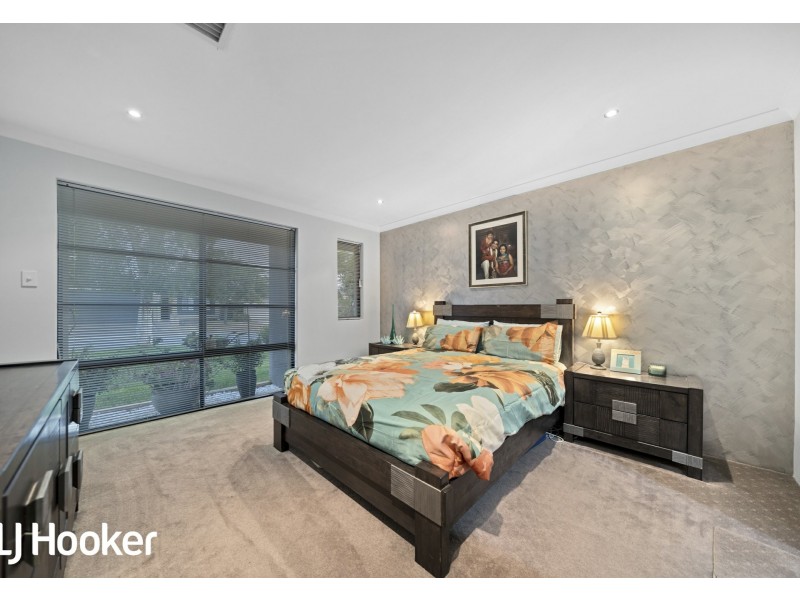 6 Wannell Street, Queens Park WA 6107