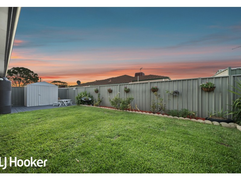 6 Wannell Street, Queens Park WA 6107