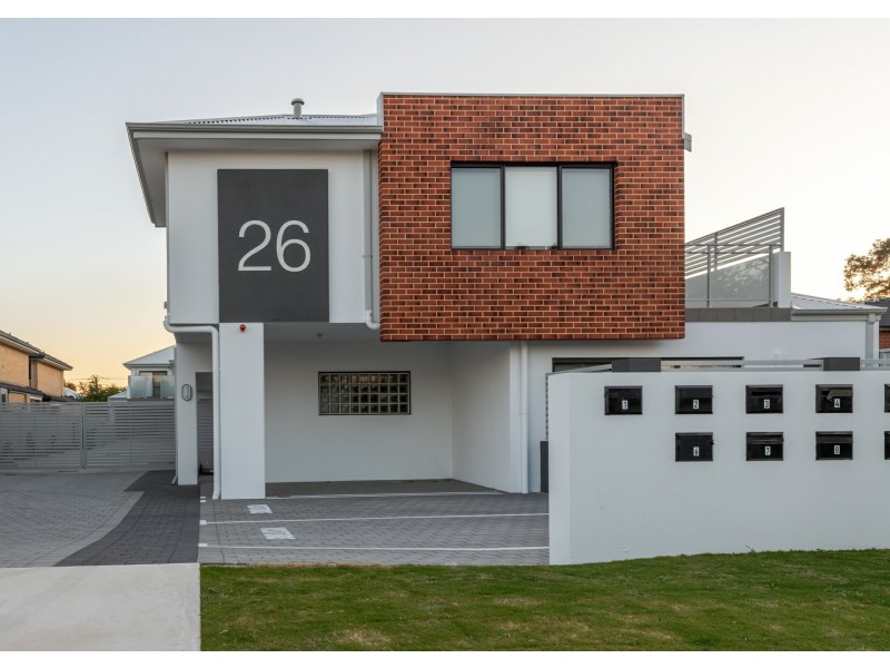 2/26 Pearl Road, Cloverdale WA 6105