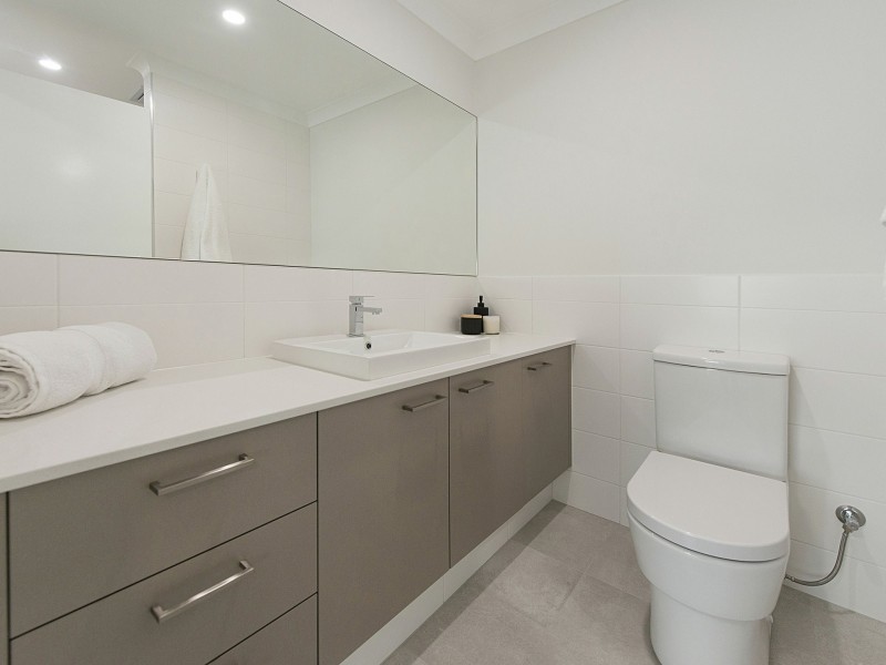 2/26 Pearl Road, Cloverdale WA 6105