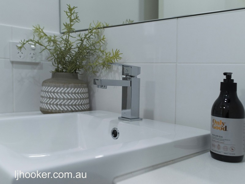 2/26 Pearl Road, Cloverdale WA 6105