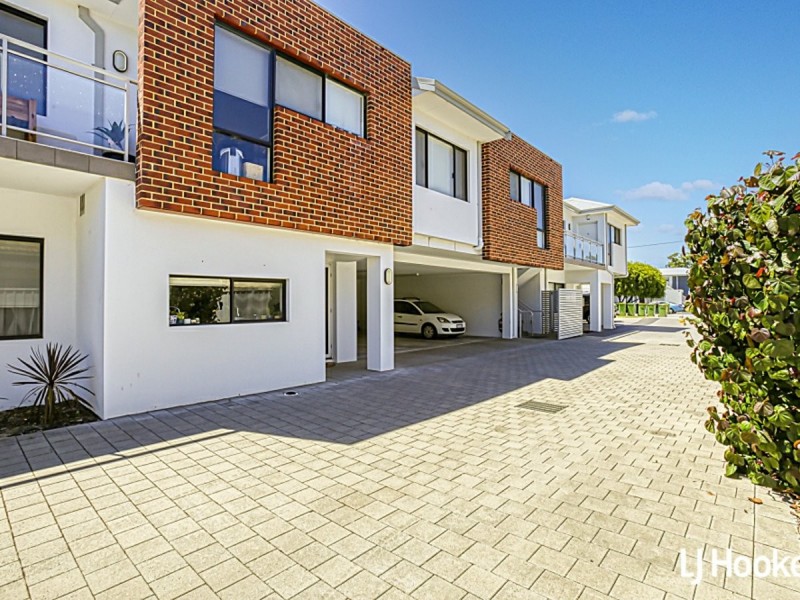 2/26 Pearl Road, Cloverdale WA 6105