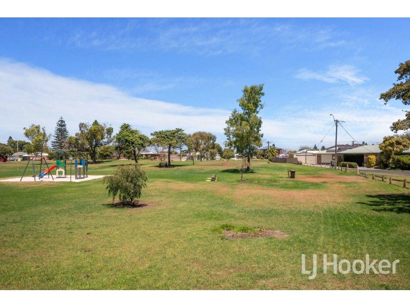 11A Calm Court, Safety Bay WA 6169