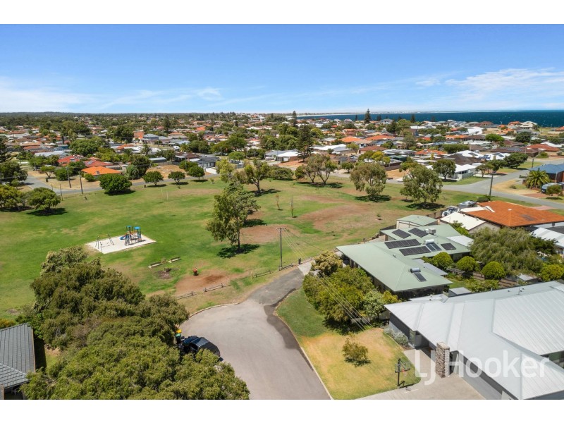 11A Calm Court, Safety Bay WA 6169