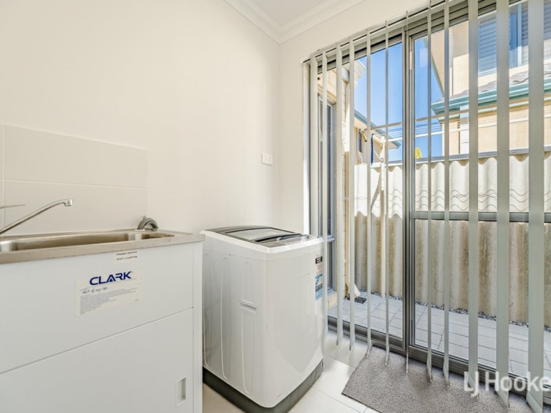4/52 Gibson Street, Mandurah WA 6210