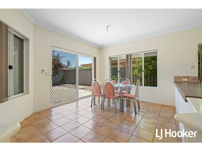 1 Harriet Place, Cloverdale WA 6105