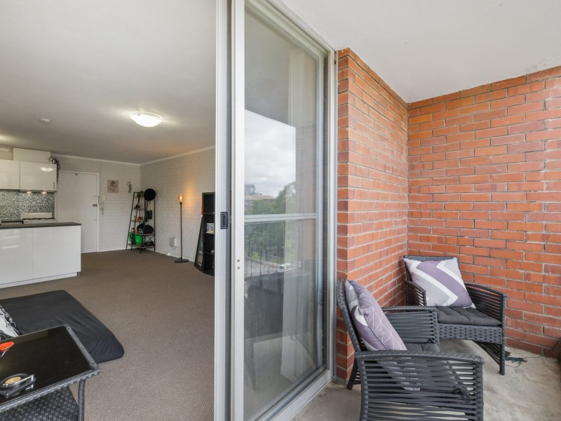 609/69 King George Street, Victoria Park WA 6100