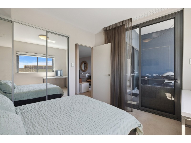 74/8 Hordern Street, Victoria Park WA 6100