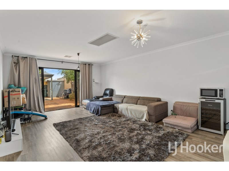 27 Shepherd Avenue, Ellenbrook WA 6069