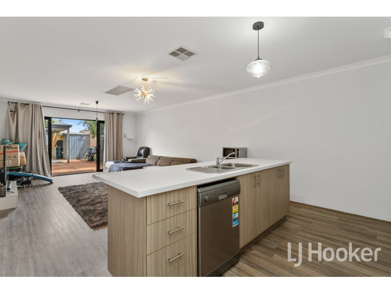 27 Shepherd Avenue, Ellenbrook WA 6069