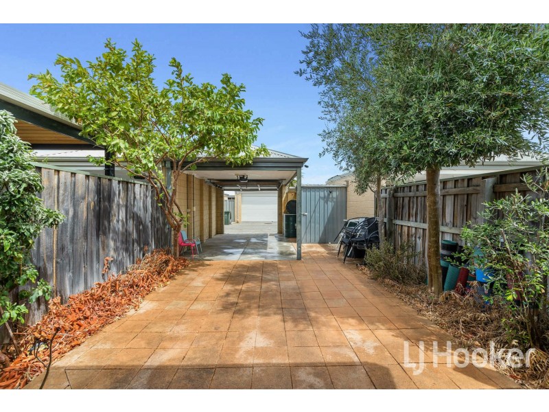 27 Shepherd Avenue, Ellenbrook WA 6069