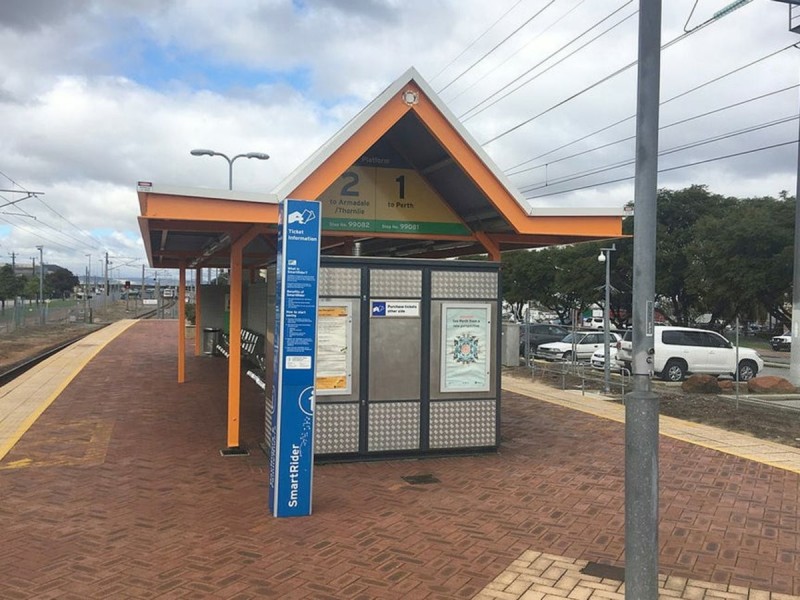 24 Chapman Road, St James WA 6102