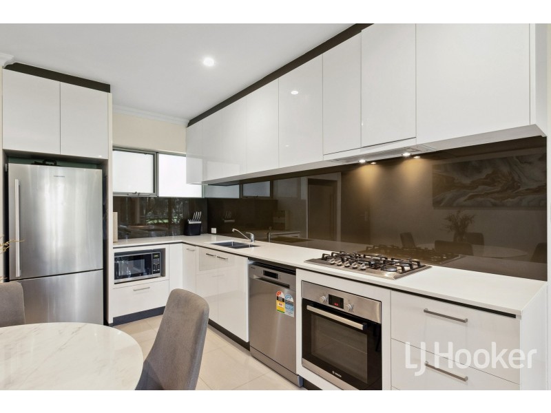 8/60 Hardey Road, Belmont WA 6104