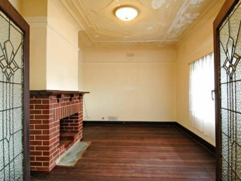 149 Douglas Avenue, Kensington WA 6151