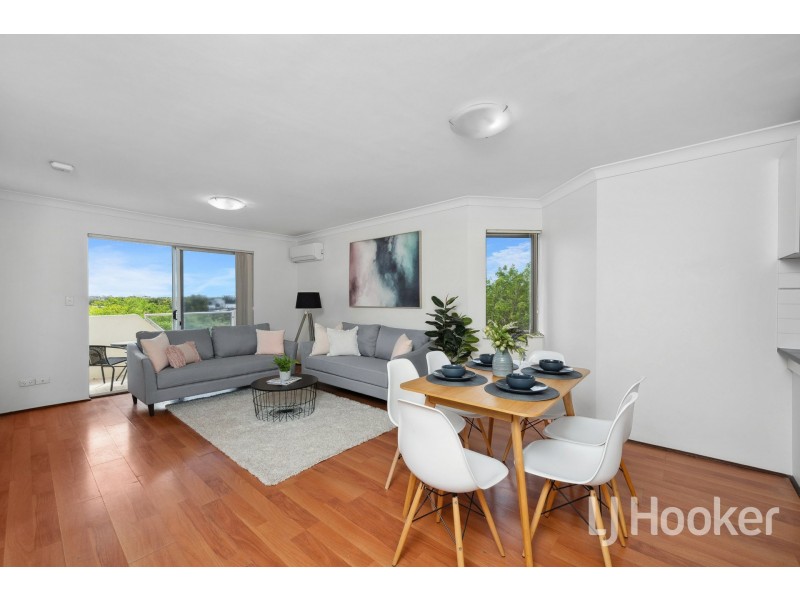 24/12 McMaster Street, Victoria Park WA 6100