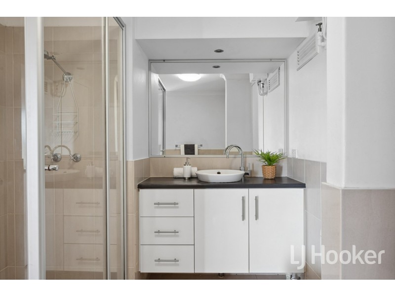 24/12 McMaster Street, Victoria Park WA 6100