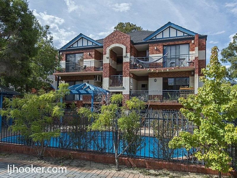 15/8 King George Street, Victoria Park WA 6100