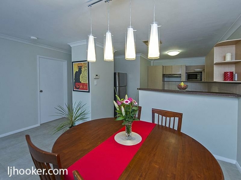 15/8 King George Street, Victoria Park WA 6100